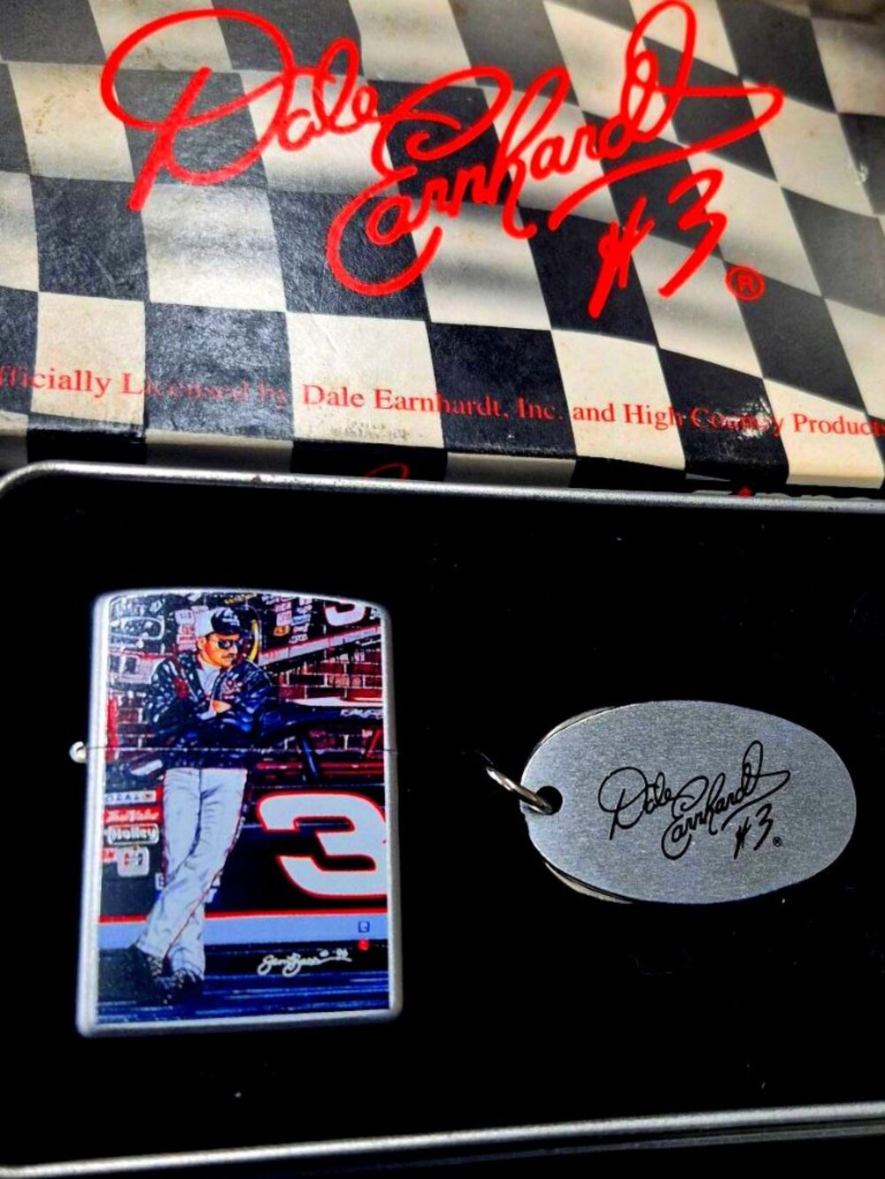 Dale Earnhardt #3 Nascar  Zippo Lighter Key Chain Gift Set
